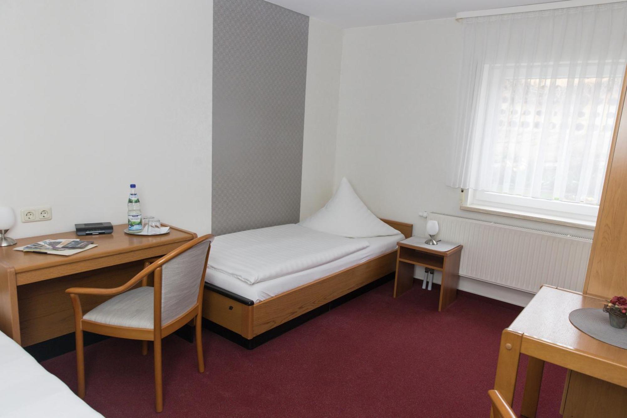 Pension Der Kleine Nachbar Gotha Exterior foto